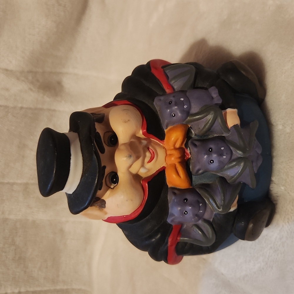 Vintage, Ceramic Halloween Witch and Vampire Tea Light Candle Holder Knick Knack - Picture 4 of 8